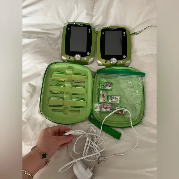 Green Learning Tablets Set - Picture 3 of 16